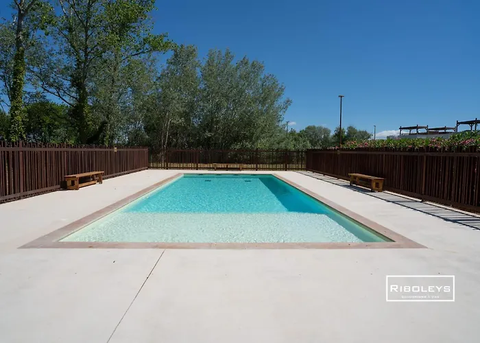 T3 à 400m De La Avec Piscine *