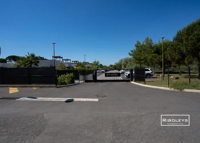 T3 à 400m De La Avec Piscine Villa Vias